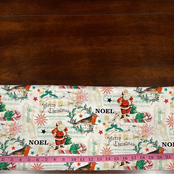 Christmas fabric 2 yards Santa xmas - Picture 7 of 10
